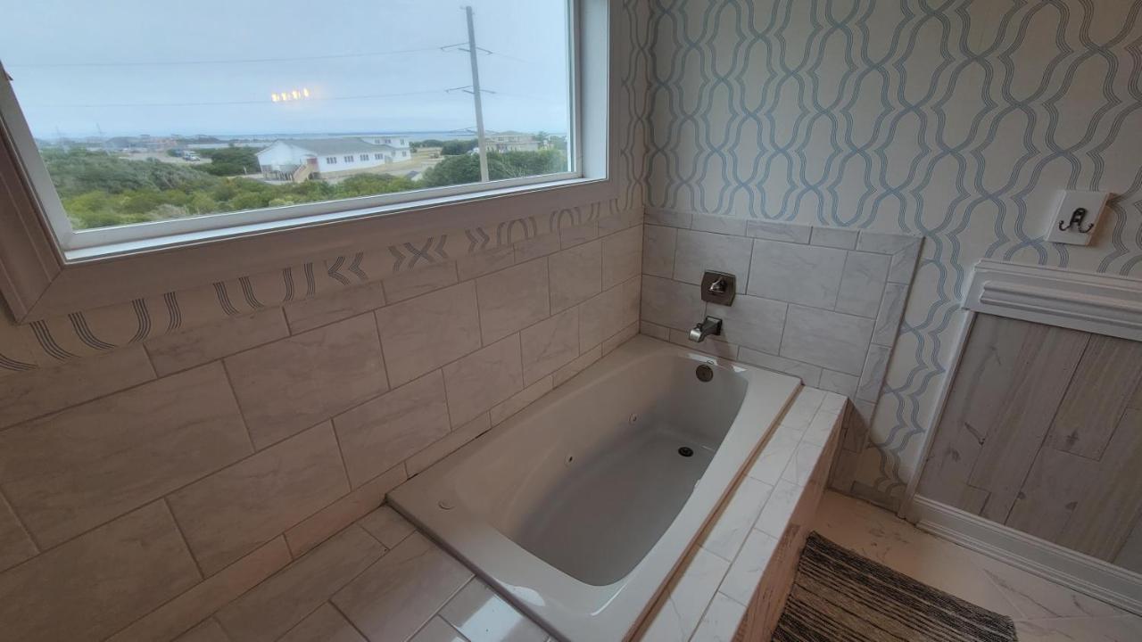 8018 Beach Rd, Semi-Oceanfront, Pool/Hot Tub Nags Head Exterior foto